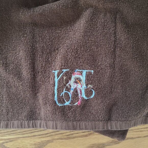 Holiday Hand Towels Brown "Joy" Snowman Set Of Two Velour Look - Picture 9 of 13
